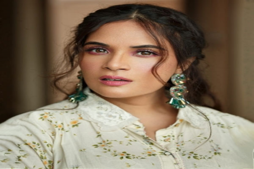 भारतीय सेना के खिलाफ ट्वीट को लेकर ऋचा चड्ढा के खिलाफ नई शिकायत दर्ज